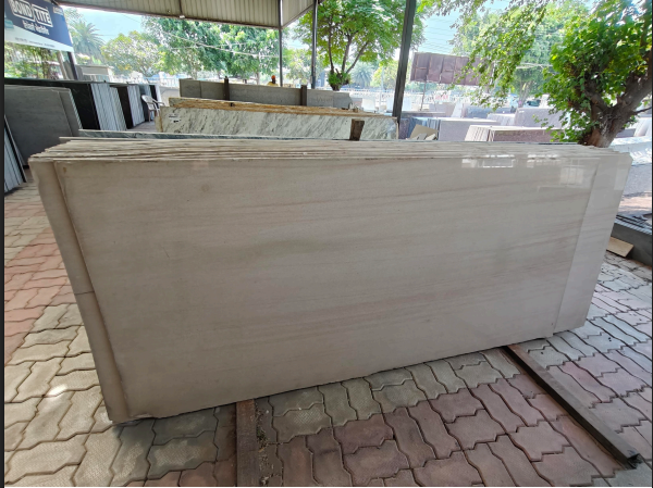 Premium Polished Marble Slabs: Elegance & Durability - You Construct